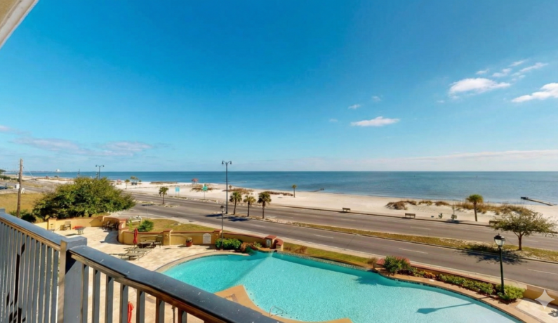 1200 Beach Drive #306